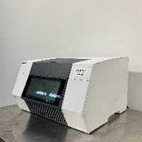 Agilent AriaDX Real-Time PCR Thermocycler image 1
